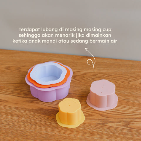 Nesting Cups